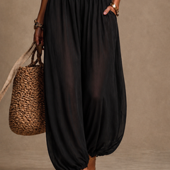 Laia | Jumpsuit de Encaje con Escote Halter