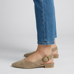 Oliva | Zapatilla de Tacón Elegante y Cómoda