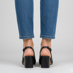 Emilia | Zapatilla de Punta Refinada