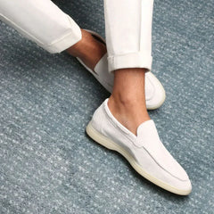 Classico | Mocasín de Gamuza — Blanco Perla